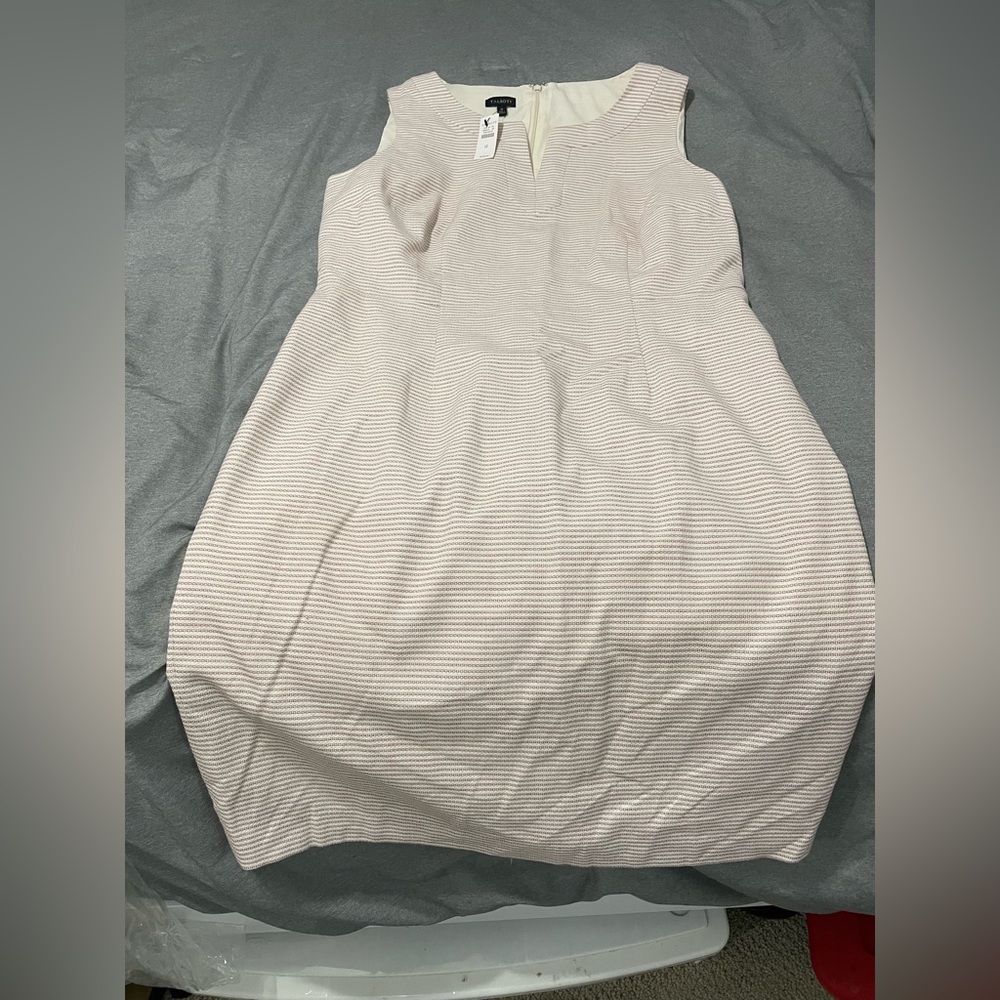Elegant Pink Sleeveless Dress